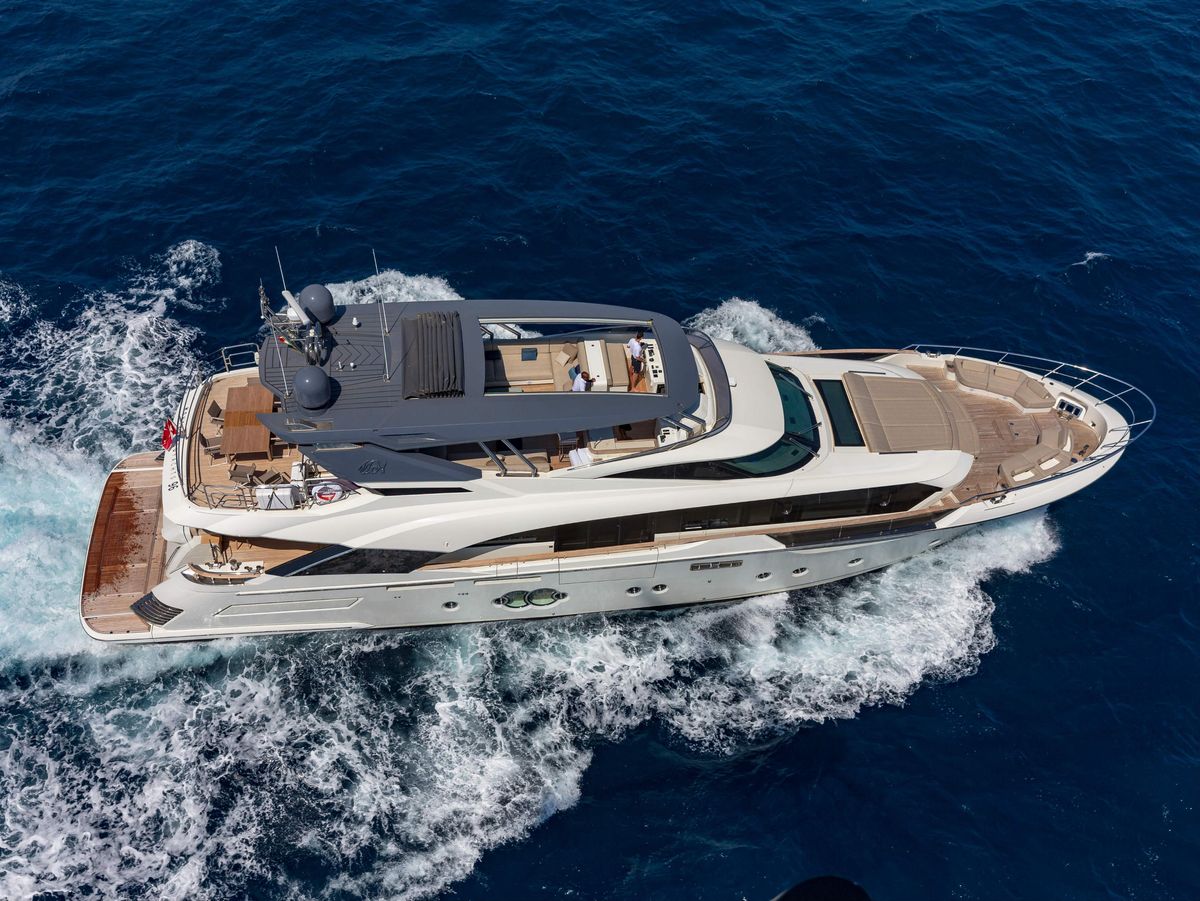 2018 Monte Carlo Yachts 96 