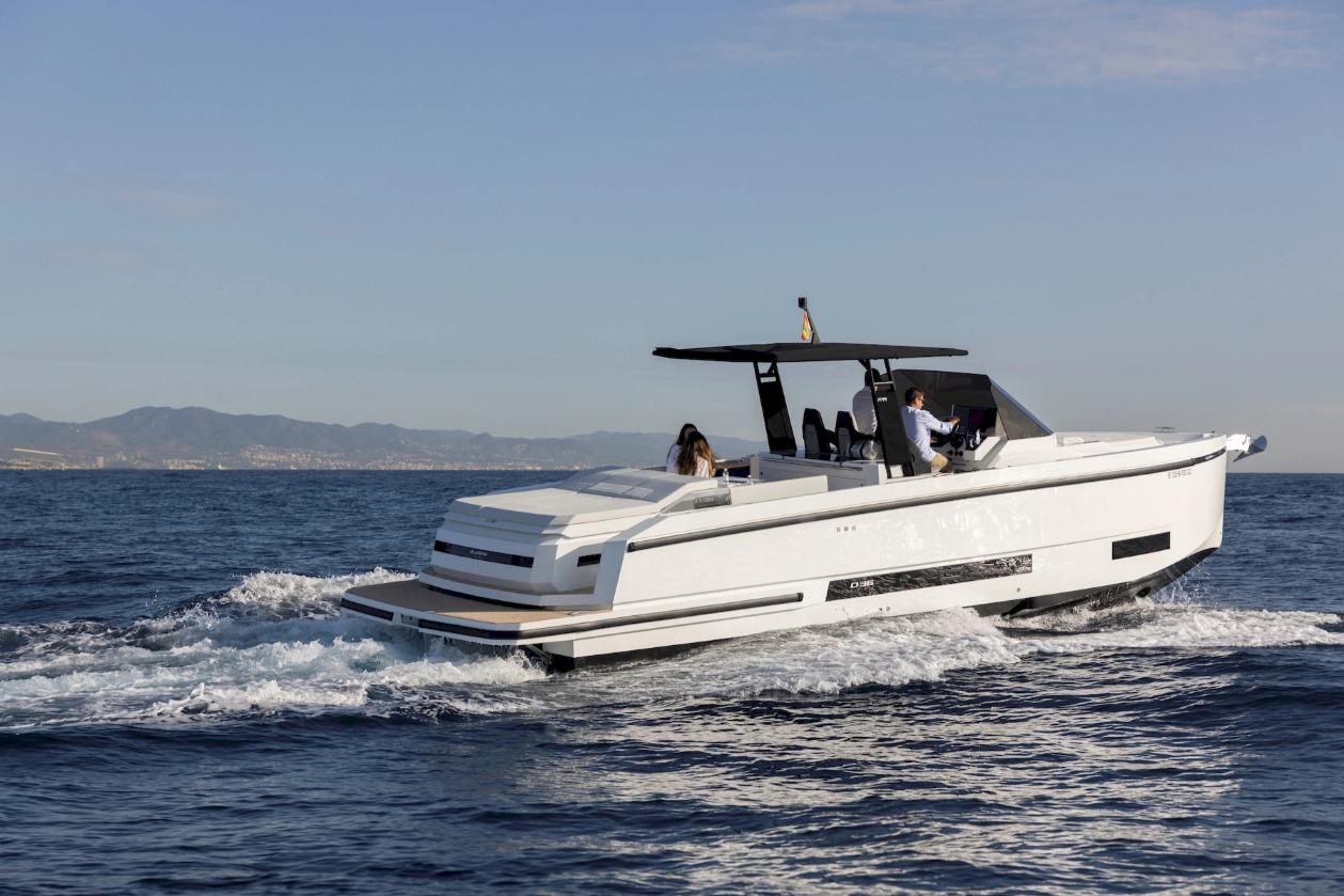 2026 De Antonio Yachts D36 OPEN
