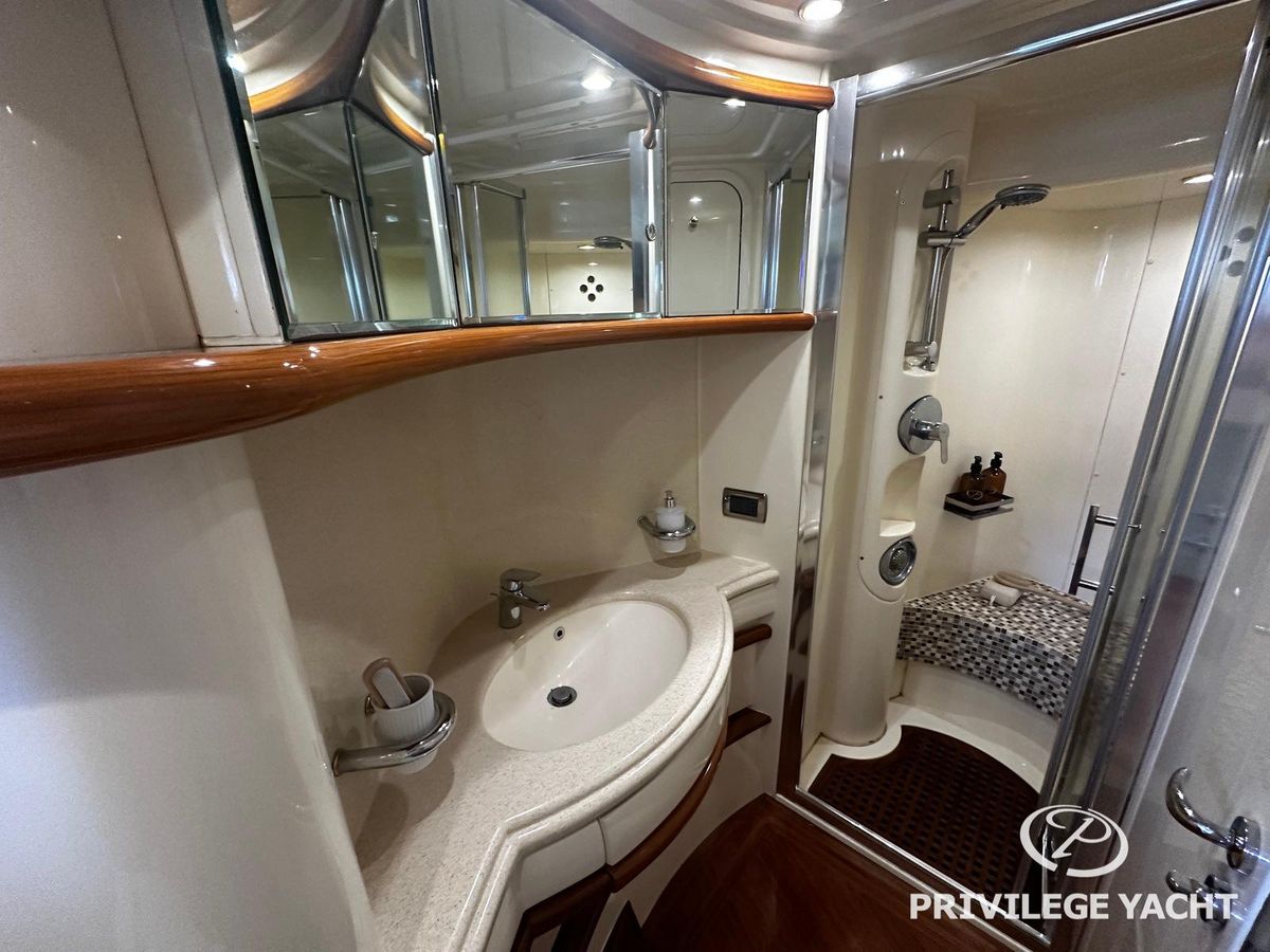 2001 Azimut 54 