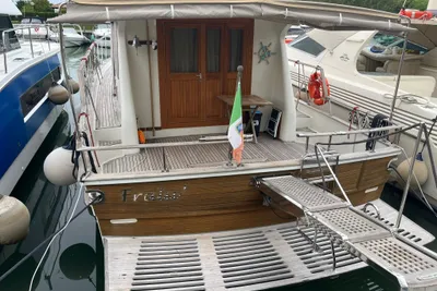 2002 Custom Shanghai Double Happiness Yacht Alaska 12,70