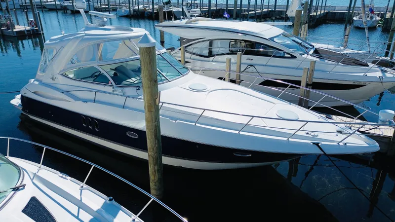 Mik Yacht Photos Pics 