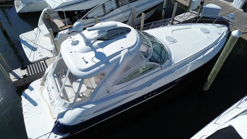 Mik Yacht Photos Pics 