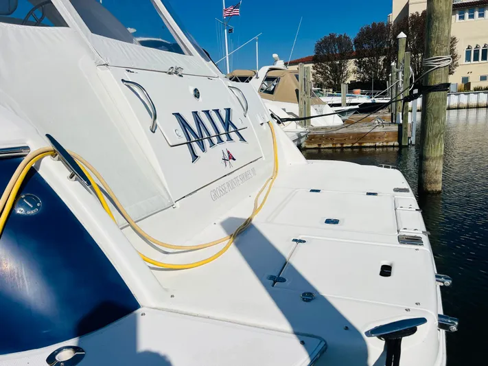 Mik Yacht Photos Pics 