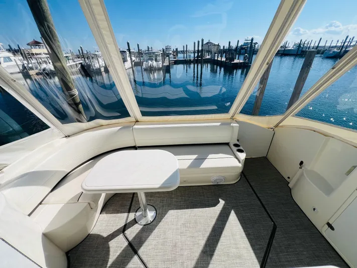 Mik Yacht Photos Pics 