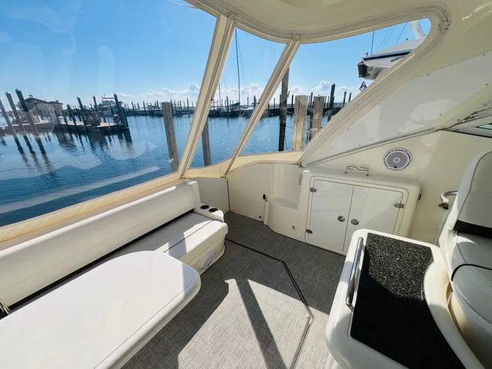 Mik Yacht Photos Pics 