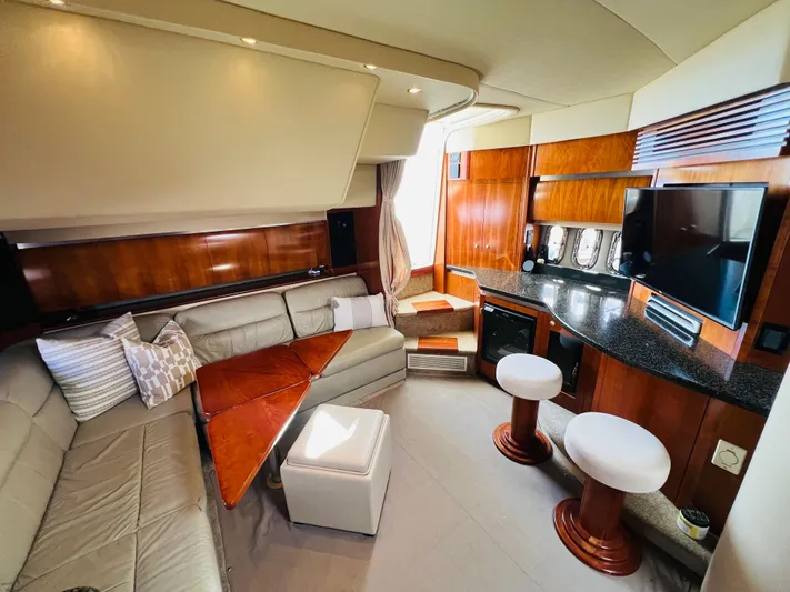 Mik Yacht Photos Pics 