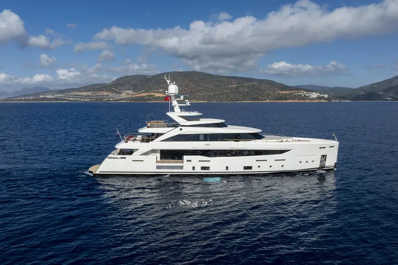 Serenity Yacht Photos Pics Luxurious 2015 Mondomarine SF40 yacht cruising on serene blue waters.