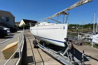 Beneteau First 211