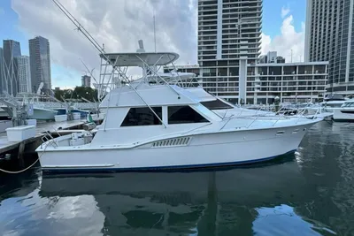 1982 Hatteras Convertible