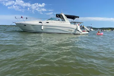 Rinker 342 Express Cruiser