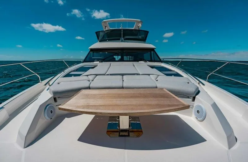 Sunspace Yacht Photos Pics Foredeck