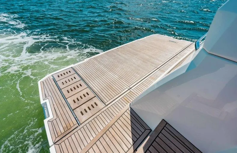 Sunspace Yacht Photos Pics Swim Platform