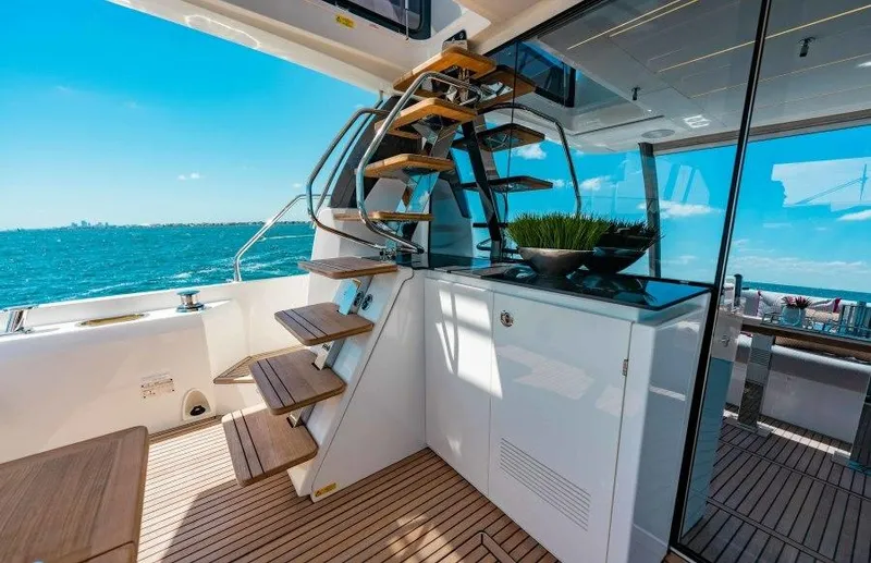 Sunspace Yacht Photos Pics Cockpit