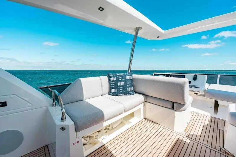 Sunspace Yacht Photos Pics Flybridge Seating