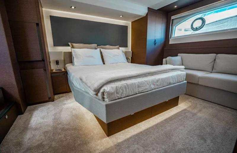 Sunspace Yacht Photos Pics Master Stateroom