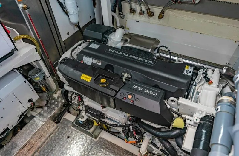 Sunspace Yacht Photos Pics Engine Room