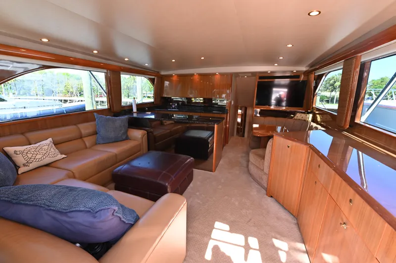 Clamaholic Yacht Photos Pics 