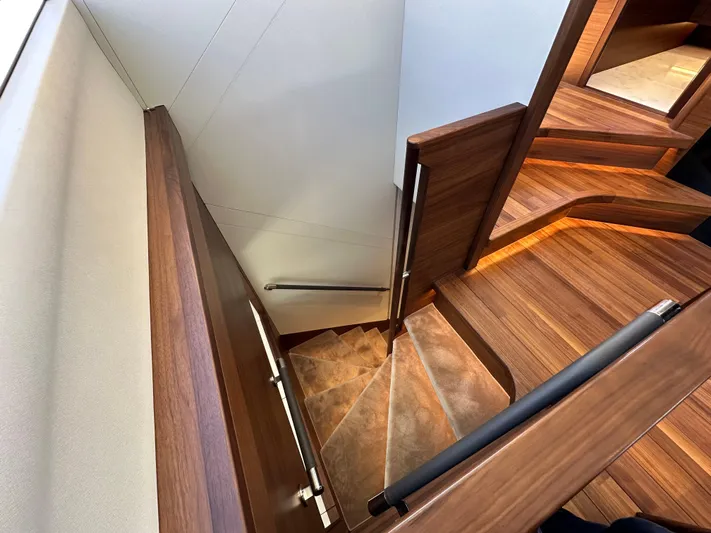  Yacht Photos Pics Staircase with wooden finish inside 2025 Princess Y80 yacht.