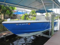 2004 Intrepid 300 Center Console