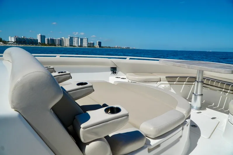  Yacht Photos Pics 2019 Boston Whaler 420 Outrage boat interior with ocean and city skyline view.