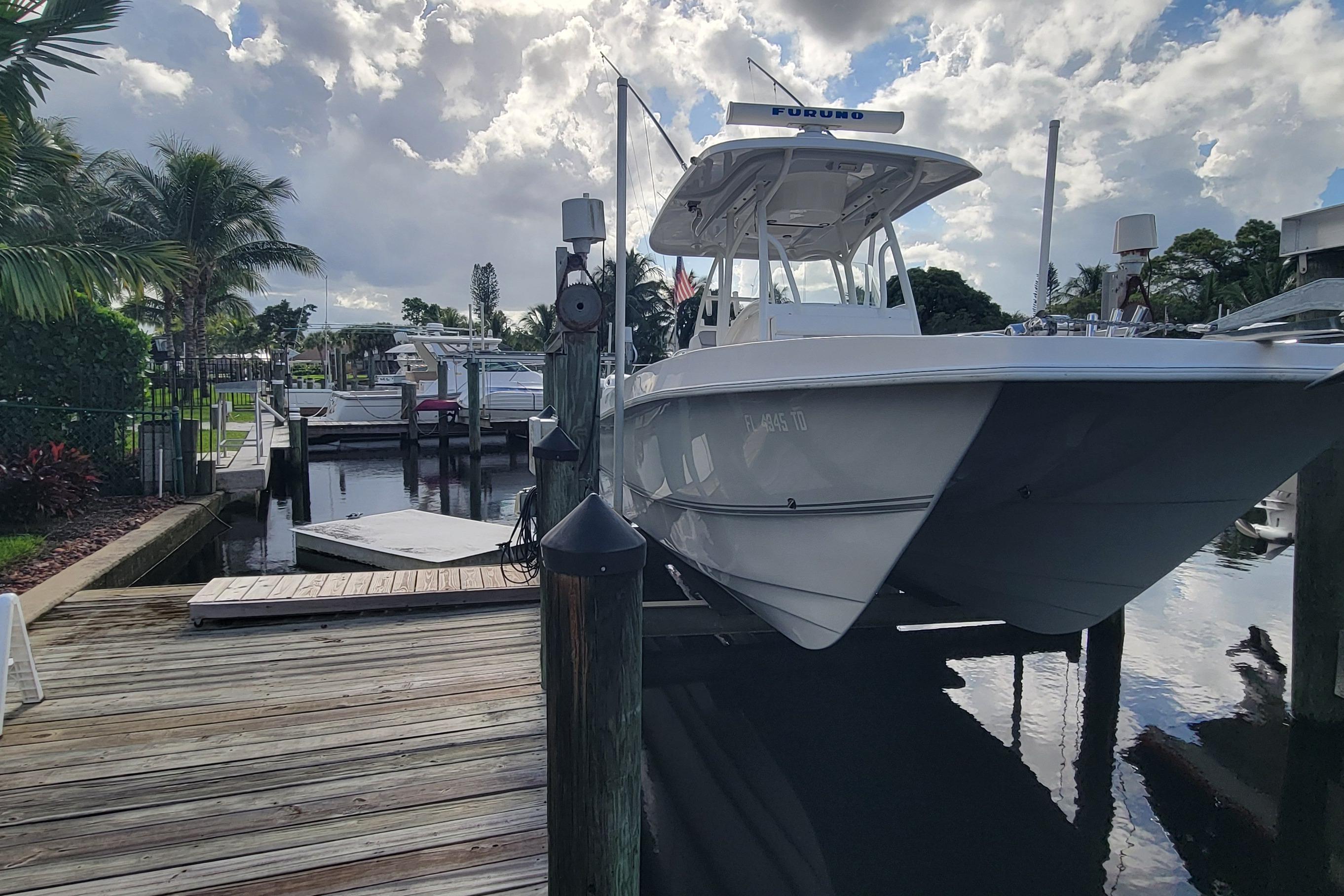 Twin Vee 260 CC SE Classic