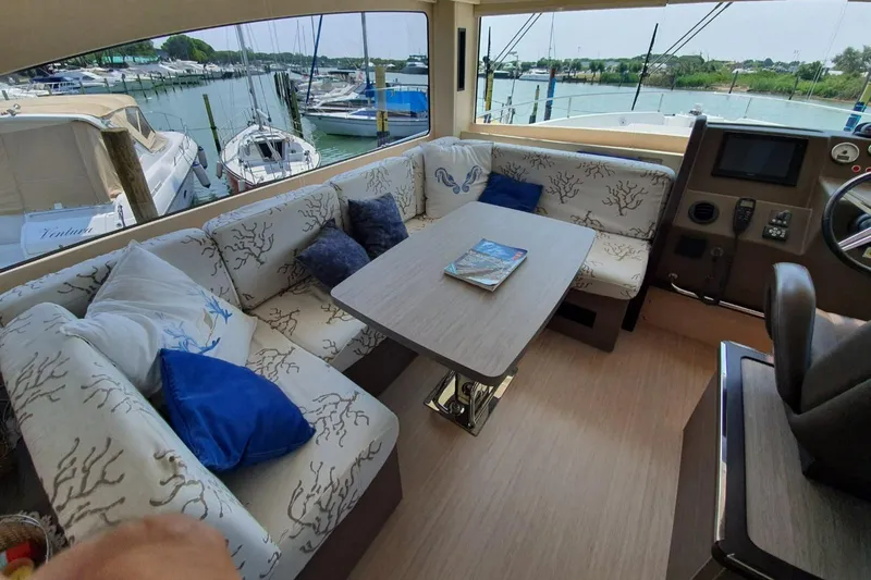  Yacht Photos Pics Cranchi Eco Trawler 53 LD - D Yachts