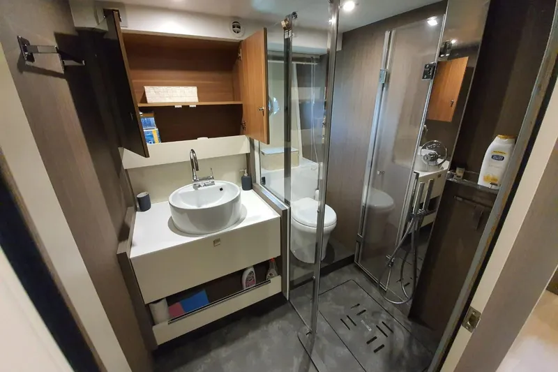  Yacht Photos Pics Cranchi Eco Trawler 53 LD - D Yachts