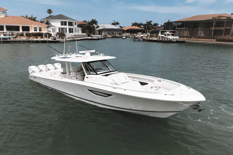 Suzanne Yacht Photos Pics 