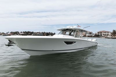 Yacht
