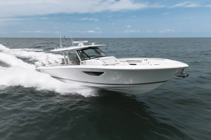 Suzanne Yacht Photos Pics 