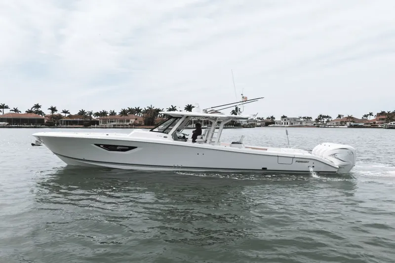 Suzanne Yacht Photos Pics 