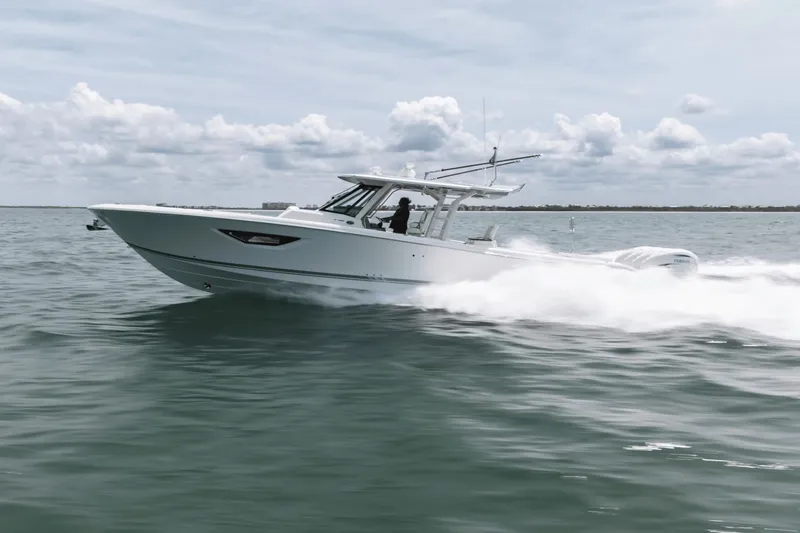 Suzanne Yacht Photos Pics 