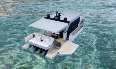 Yacht