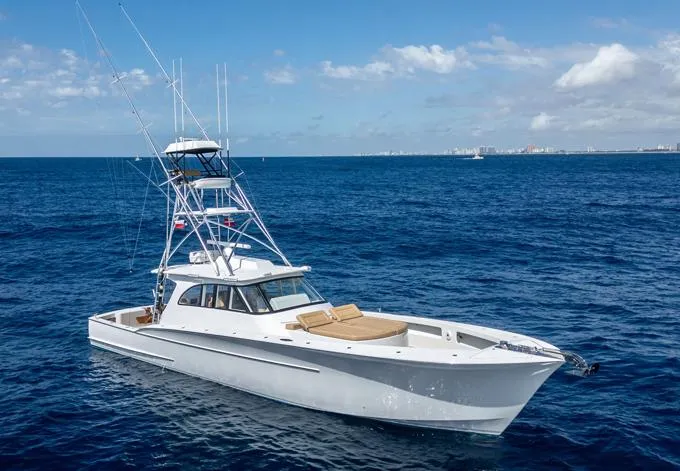 Drop Out Yacht Photos Pics 