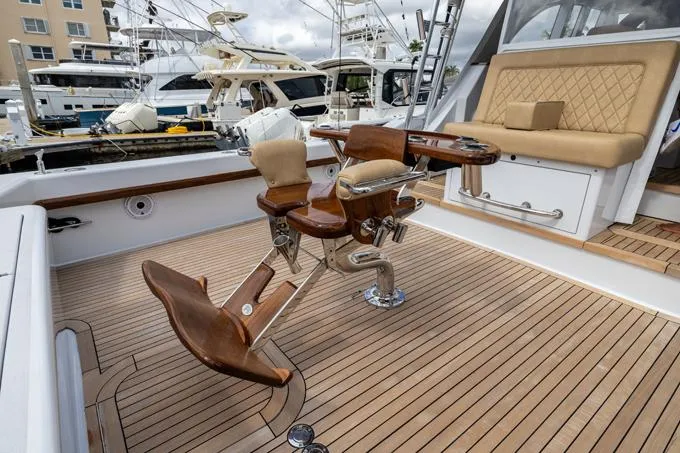 Drop Out Yacht Photos Pics Cockpit