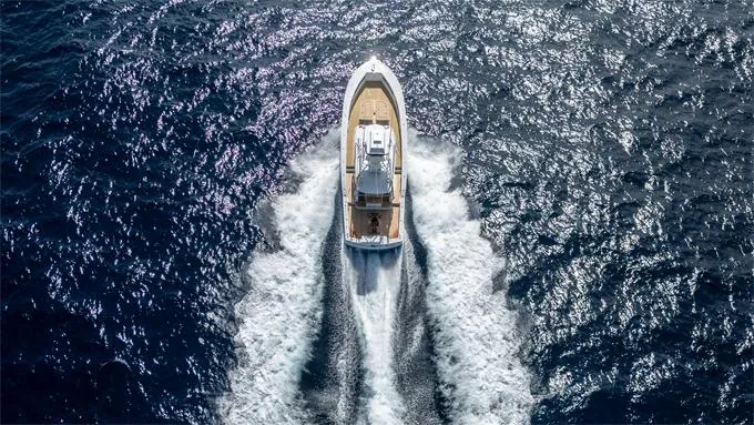Drop Out Yacht Photos Pics Overhead at Cruise
