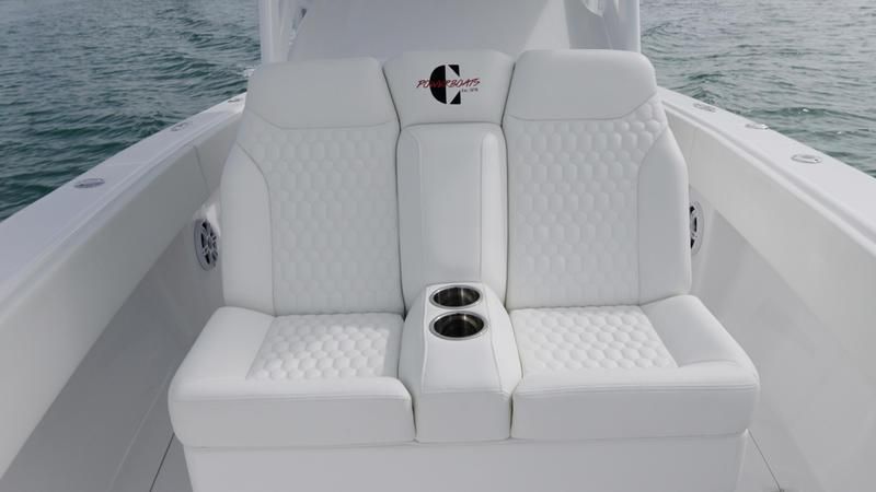 2024 Carrera Boats 320 CC