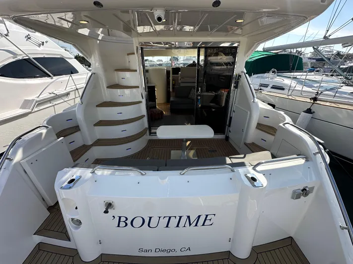 Phantom 42 Yacht Photos Pics 1998 Fairline Phantom 42 yacht deck with seating, docked in San Diego, CA.