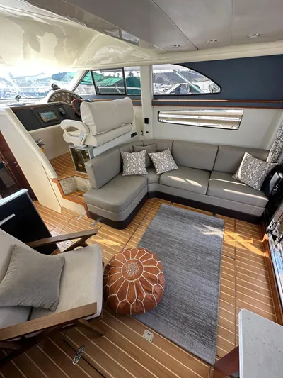 Phantom 42 Yacht Photos Pics 