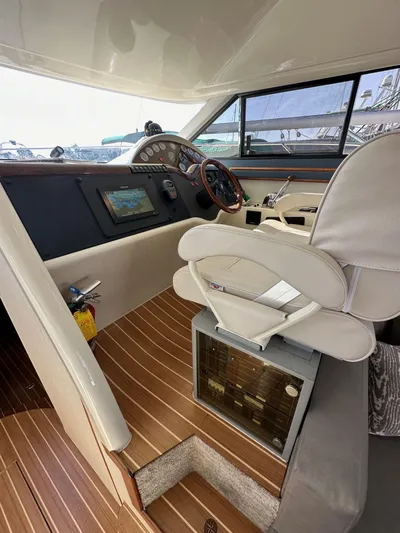 Phantom 42 Yacht Photos Pics 