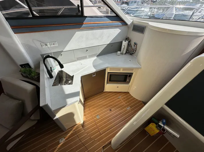 Phantom 42 Yacht Photos Pics 