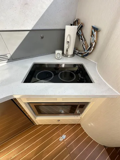 Phantom 42 Yacht Photos Pics 