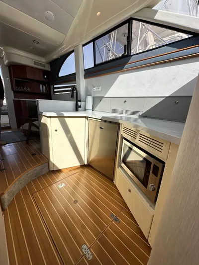 Phantom 42 Yacht Photos Pics 