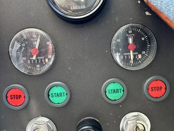 Phantom 42 Yacht Photos Pics 