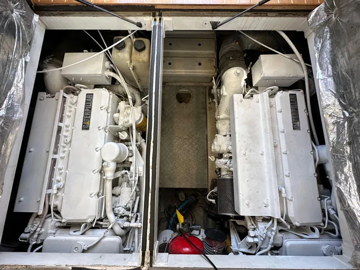 Phantom 42 Yacht Photos Pics 