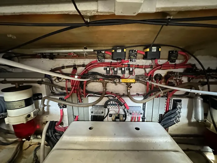 Phantom 42 Yacht Photos Pics 