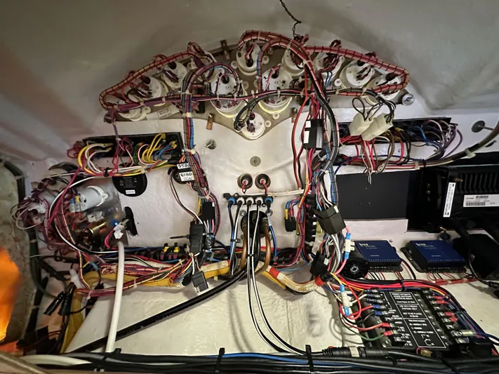 Phantom 42 Yacht Photos Pics 