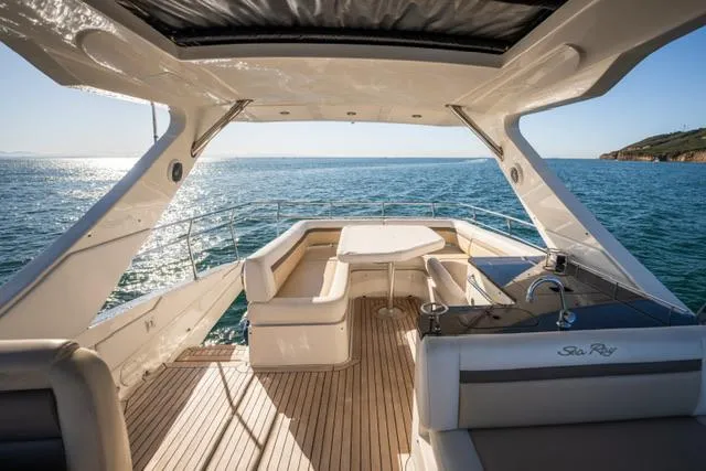  Yacht Photos Pics 2015 Sea Ray 510 Fly yacht with spacious deck and ocean view.