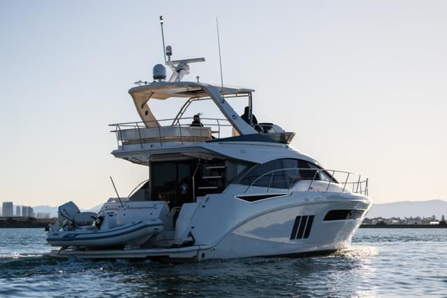 2015 Sea Ray 51 