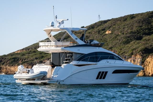 2015 Sea Ray 51 